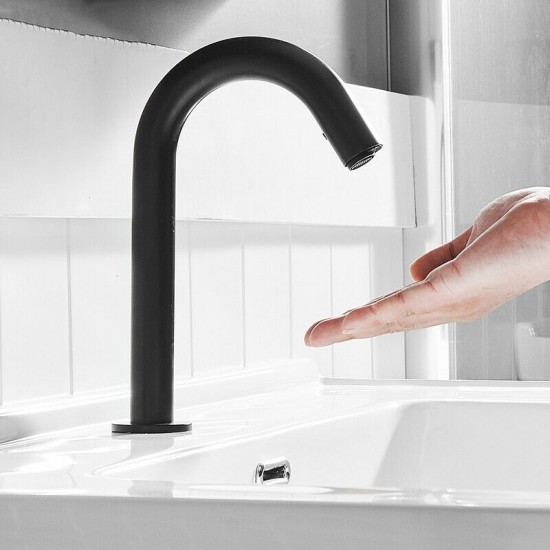 Kraan electrisch zwart afgewerkt