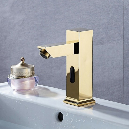 Sensor kraan goudkleurig afgewerkt